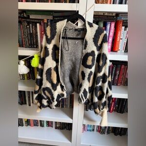 Forever 21 cheetah print oversized knit fuzzy cape cardigan shawl sweater